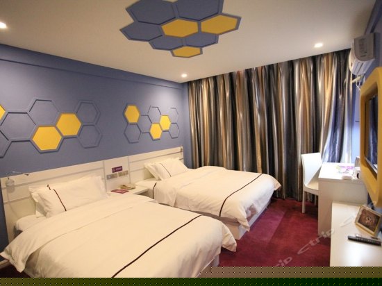 浩瀚深空（标）