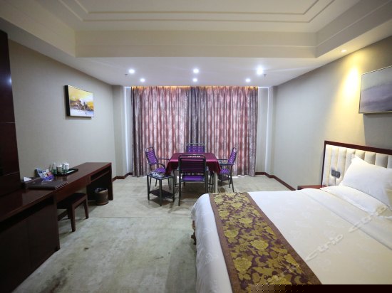 豪华棋牌双床间