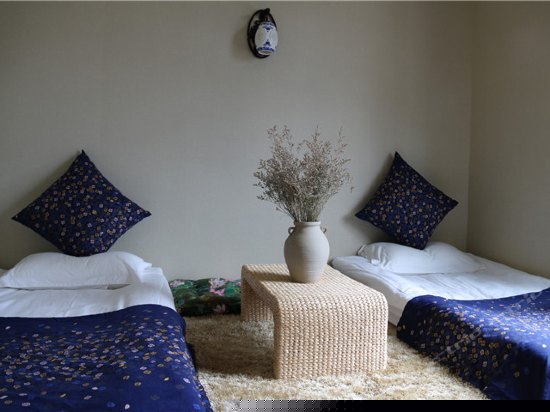 三楼榻榻米双人间