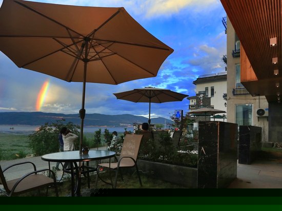 花园海景大床房