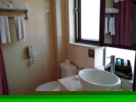 假日双床/大床房