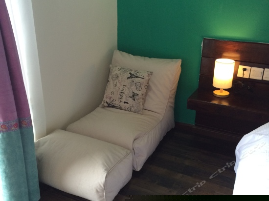 无敌海景榻榻米双床房