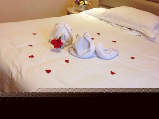 数码商务大床房