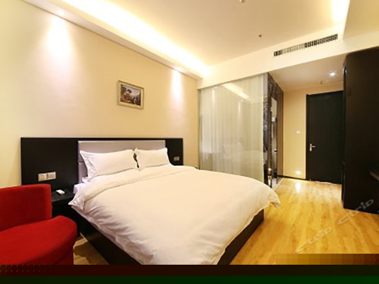 高级大床房A（无窗）