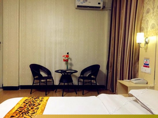 雅致休闲大床房