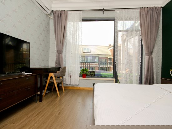 大雁塔-简欧童趣两室套房F