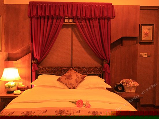 豪华阳台小套房