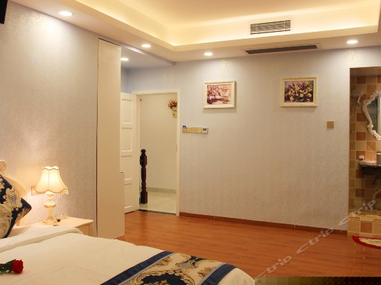 180度海景影院房