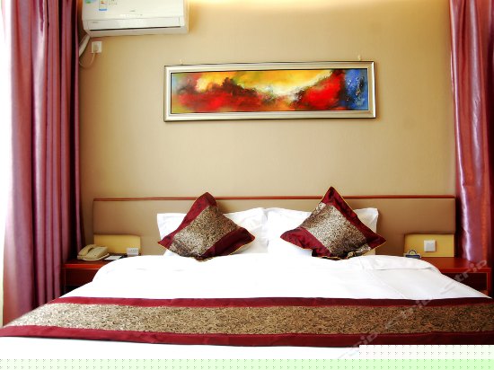 附楼商务大床房