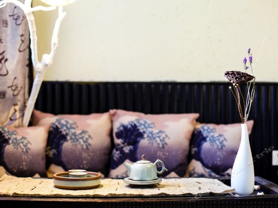 逸雅和风主题大床房