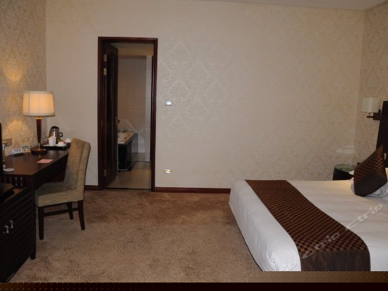 瑞豪中心房（无窗）