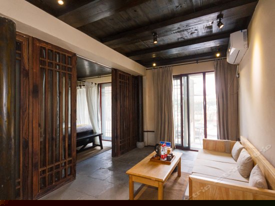 禅修生房（架子大套房）