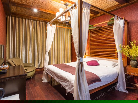东南亚风情大床房
