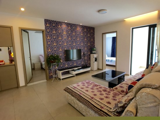 96平米2室居家套房