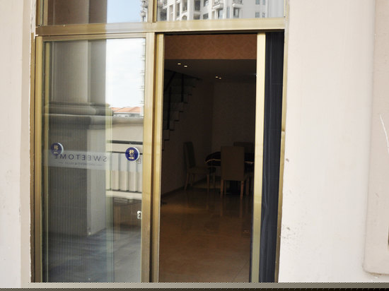 复式园景家庭休闲房