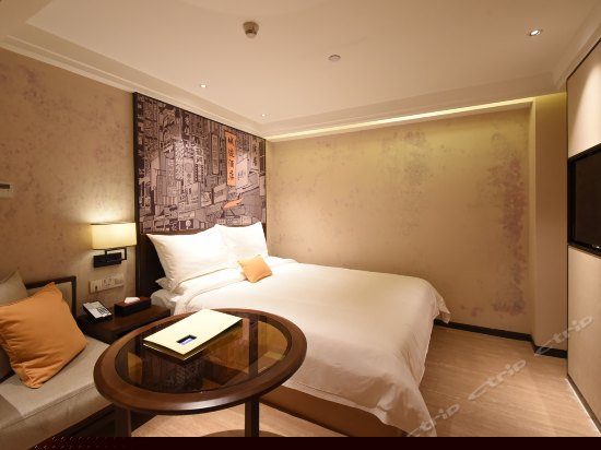 标准大床房(无窗)