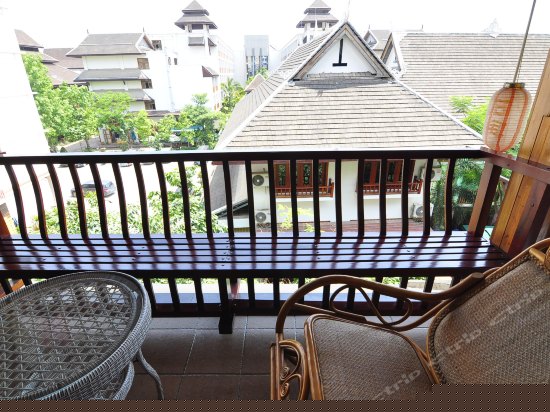 基诺风情大床间