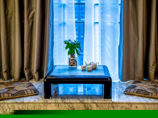 精品丽景大床房