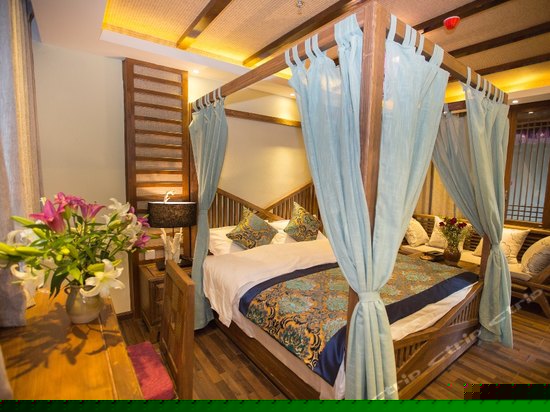 二楼新中式大床