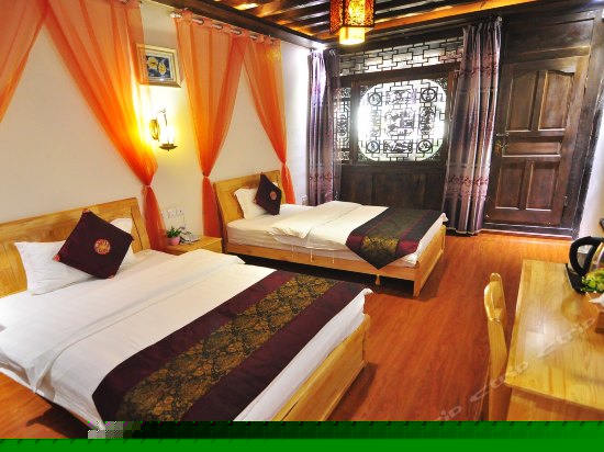 二楼豪华双床房