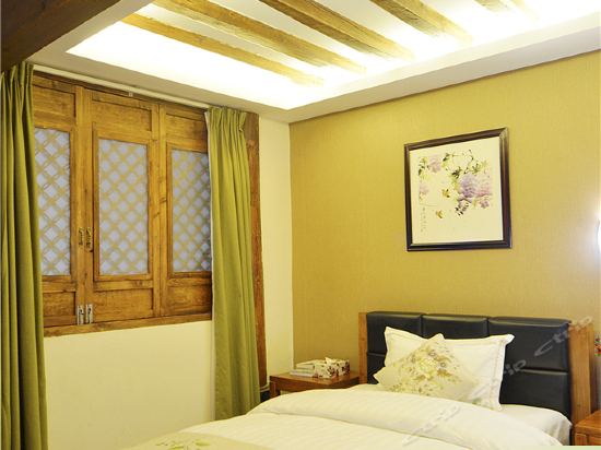 二号院时光雅舍大床房