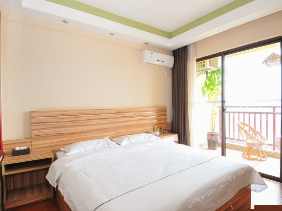 独立阳台江景大床房