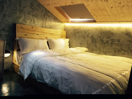 浪漫星空大床房