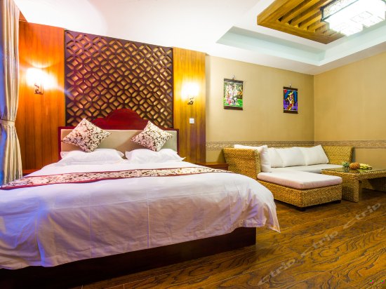 独立阳台江景大床房