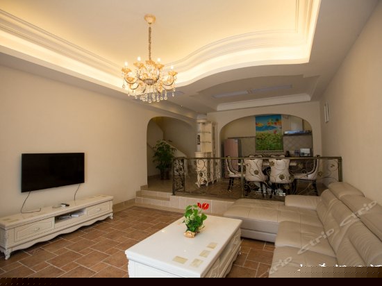 欧式别墅三房两厅