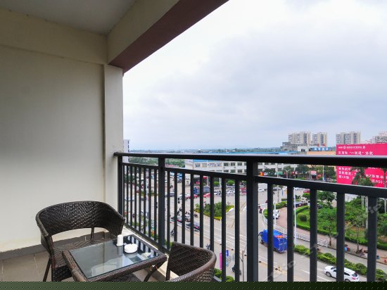 标准商务大床房