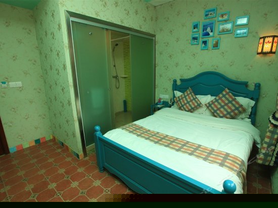 浪漫风情大床房