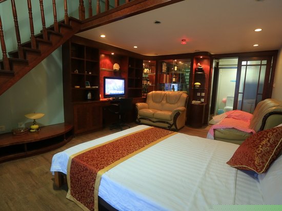 豪华海景小阁楼子母房