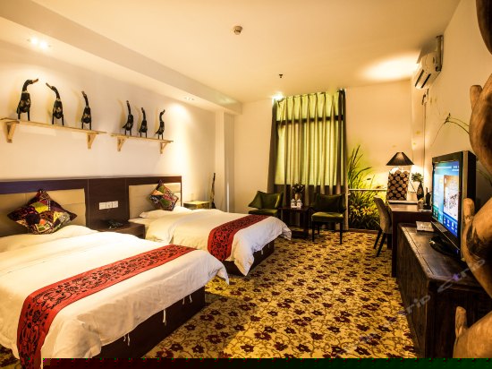 豪华手绘双床房