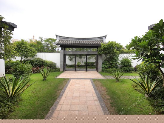 涵舍泳池温泉别墅