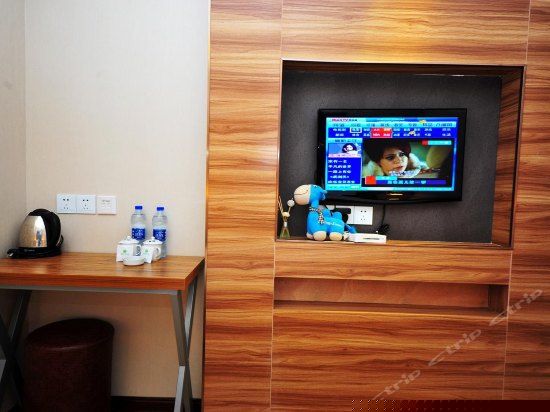 特惠大床房（无窗）