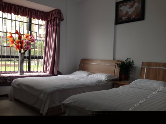 豪华飘窗标准间