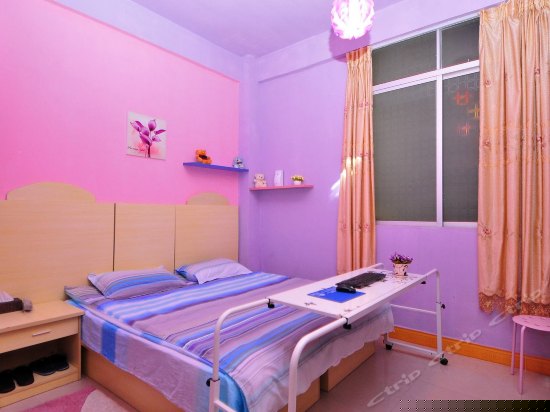 居家中房电脑房