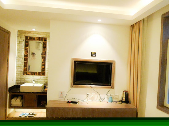 温馨家庭双床房（203）