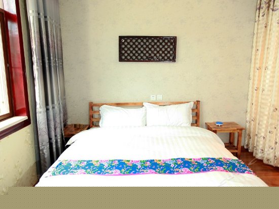 精致大床房（一见钟情）