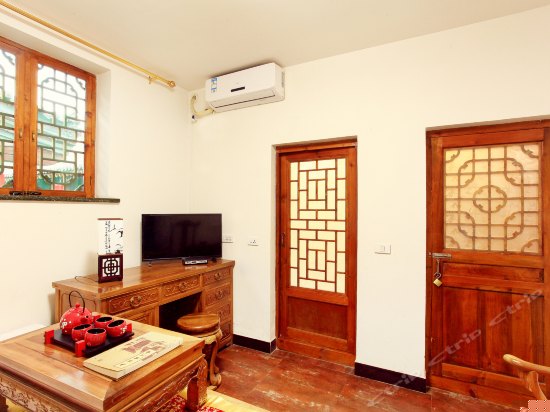 豪华明清土炕三人间