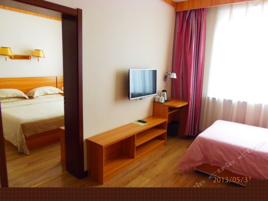 副楼经济型三人套间