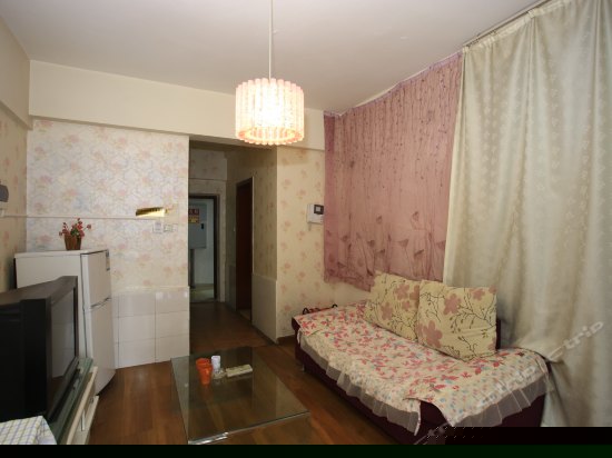 浪漫大床房（内宾）