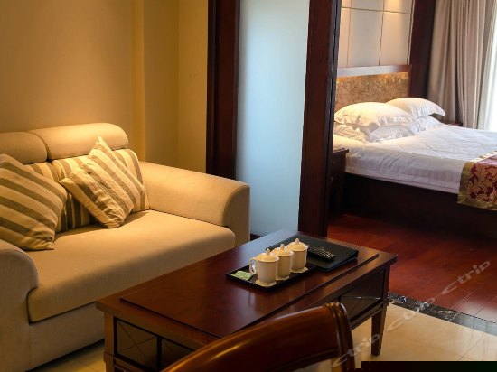 庭院套间小洋房（二室一厅一卫）