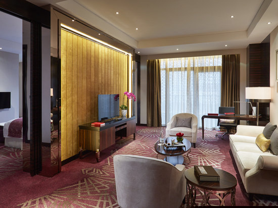 盛仕红阁阳光套房