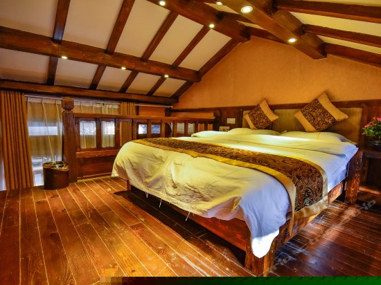 豪华复式家庭房