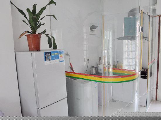 套房（两房一厅）