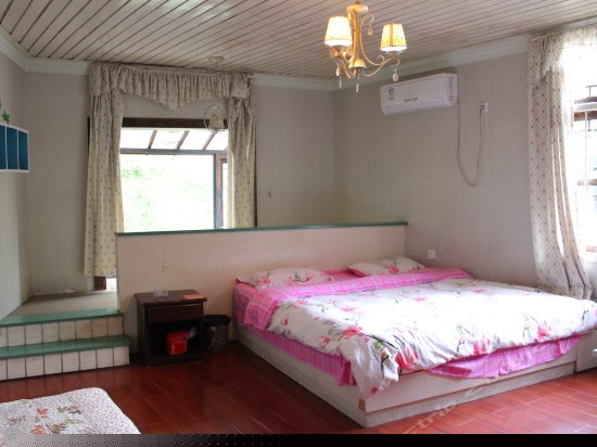 富士静山景阳台房