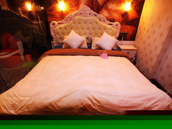 (欧式经典)主题大房(无窗)