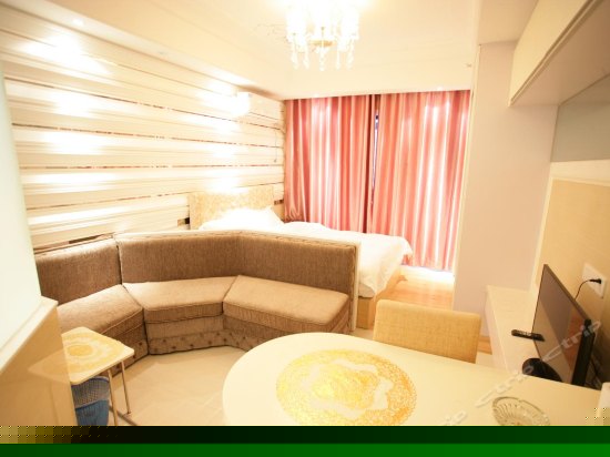 温馨景观大床房