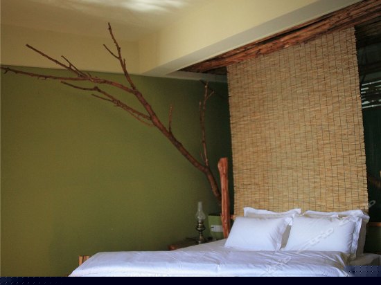 苏醒-雨林海景大床房